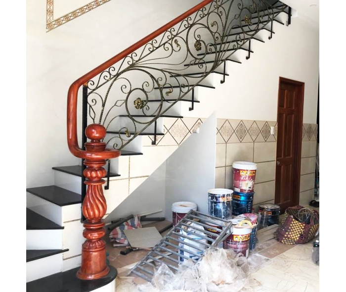 Cầu thang sắt nghệ thuật Châu Âu MDSCA04